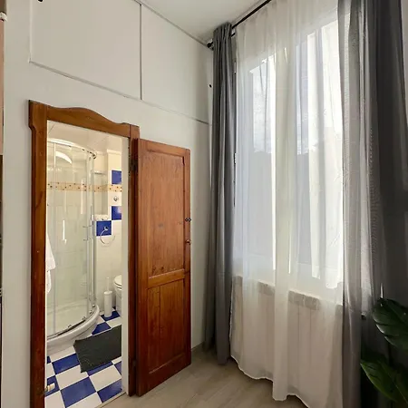 Apartament House Bolonia