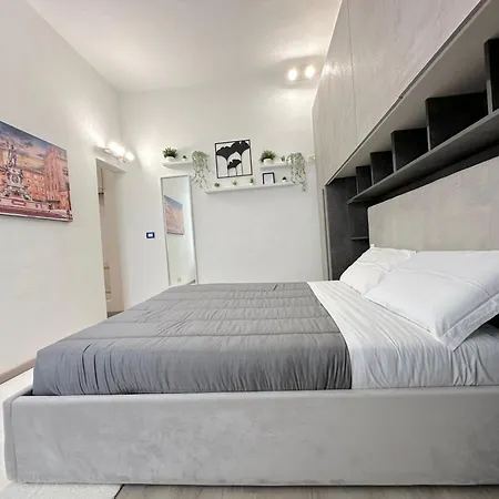 Apartment House *
